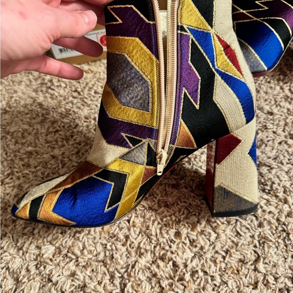 Christian Louboutin Hilconico 85 Tissu Geometrique/Nap Silk 42 - Picture 5 of 10